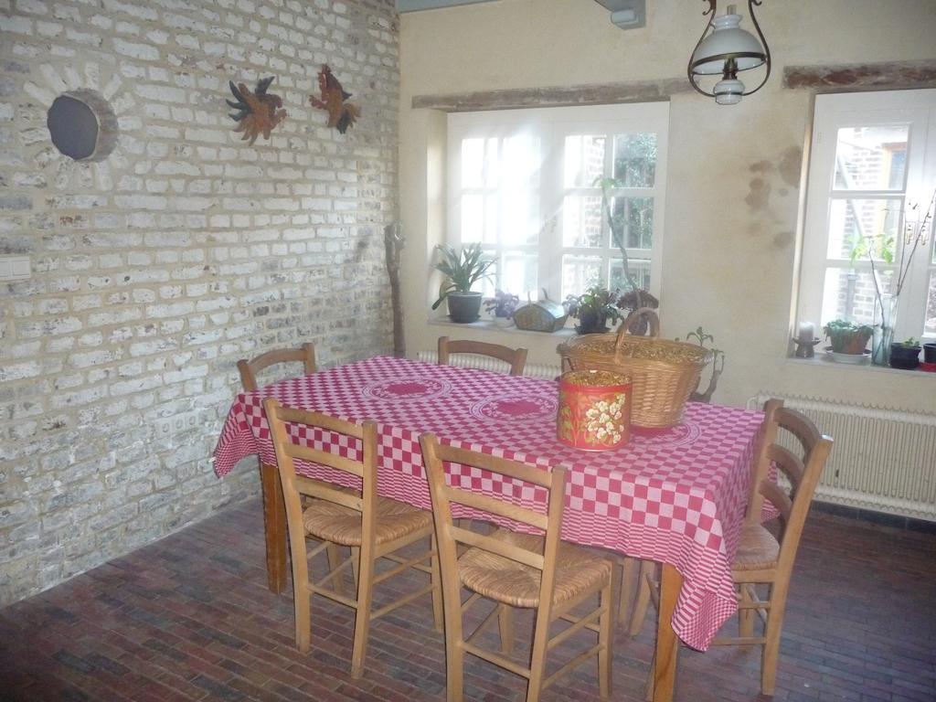 Bed and Breakfast Het Rode Huis Mechelen Exterior foto